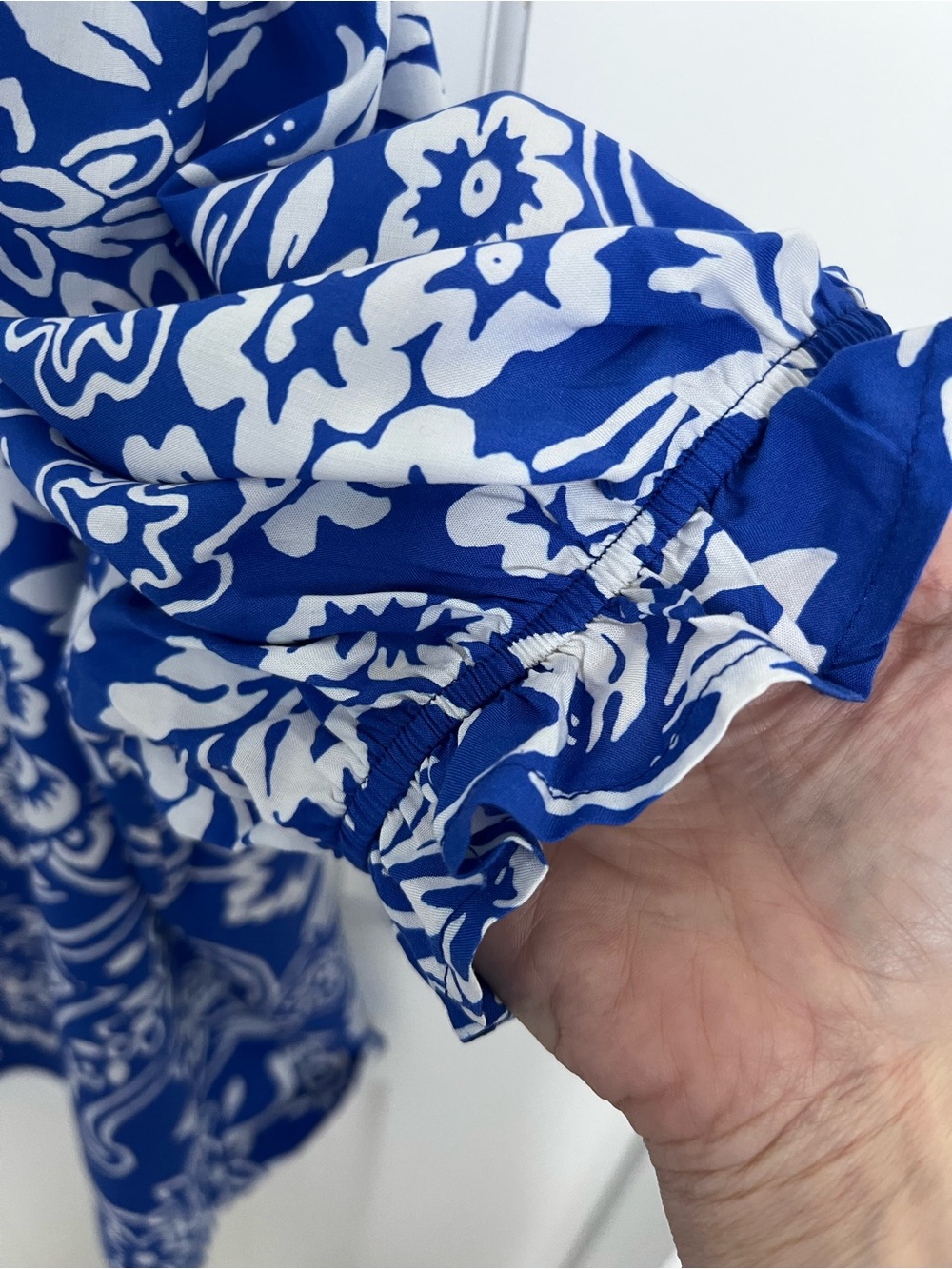 Blue & White Floral Embroidered V-Neck Blouse - Picture 5 of 9
